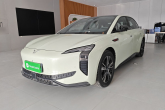 红旗EH7 2024款 690 Pro