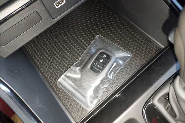 本田 皓影 2025款 240TURBO 两驱豪华版 5座中控内饰7001