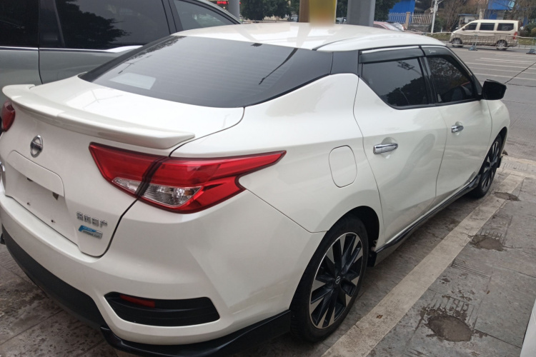 日产 蓝鸟 2020款 1.6L CVT智联智酷版车身外观7