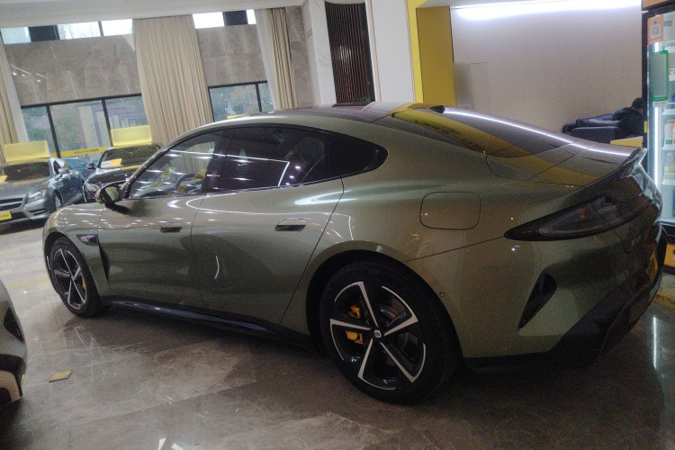 小米汽车 小米SU7 2024款 四驱超长续航高阶智驾Max版车身外观4