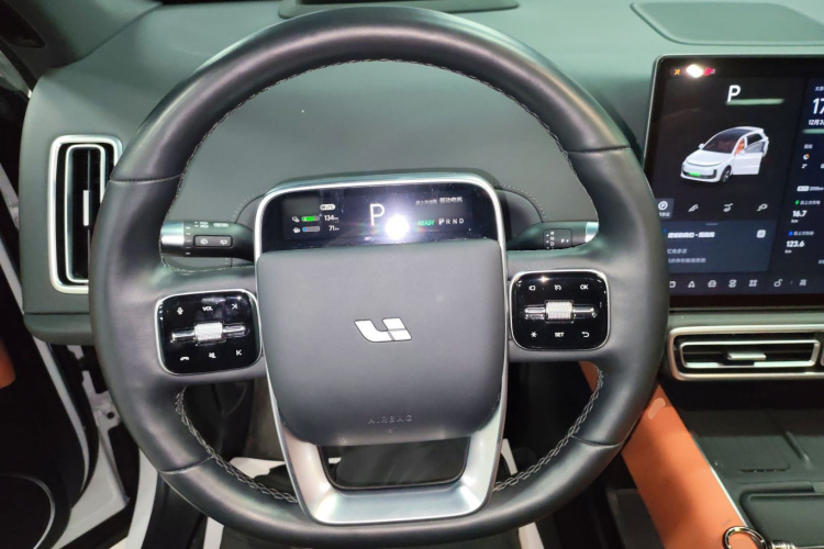 理想汽车 理想L6 2024款 Pro中控内饰13