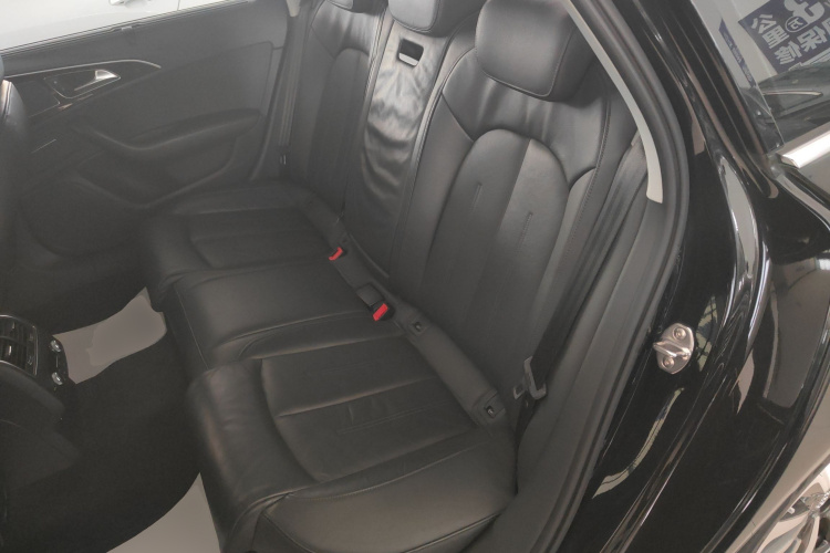 奥迪A6L 2017款 30 FSI 舒适型中控内饰21