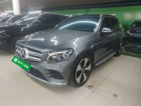 奔驰GLC 2018款 改款 GLC 300 4MATIC 动感型