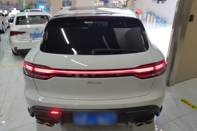 保时捷 2022款 Macan 2.0T车身外观6004