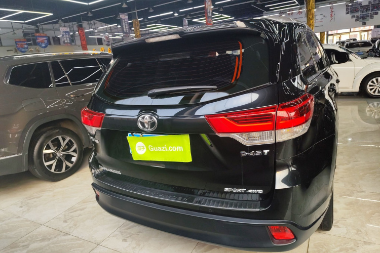 丰田 汉兰达 2018款 2.0T 四驱豪华版 7座 国VI车身外观6