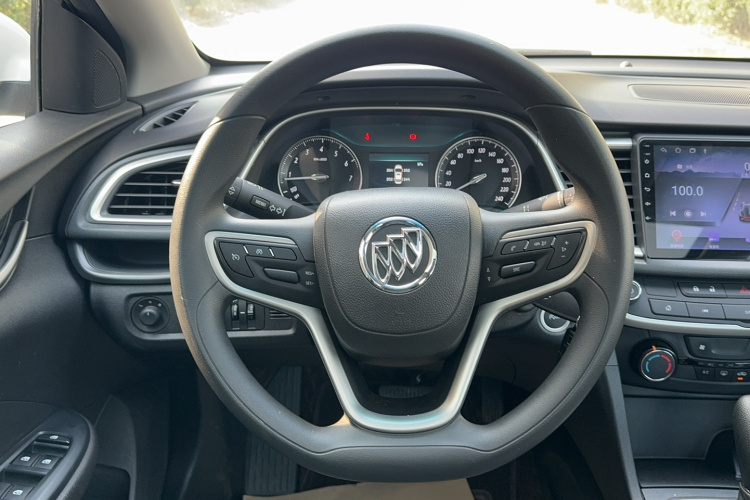 别克 英朗 2021款 改款 典范 1.5L 自动精英型局部细节13