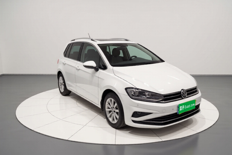 大众 高尔夫·嘉旅 2019款 280TSI 自动好奇型 国V车身外观3