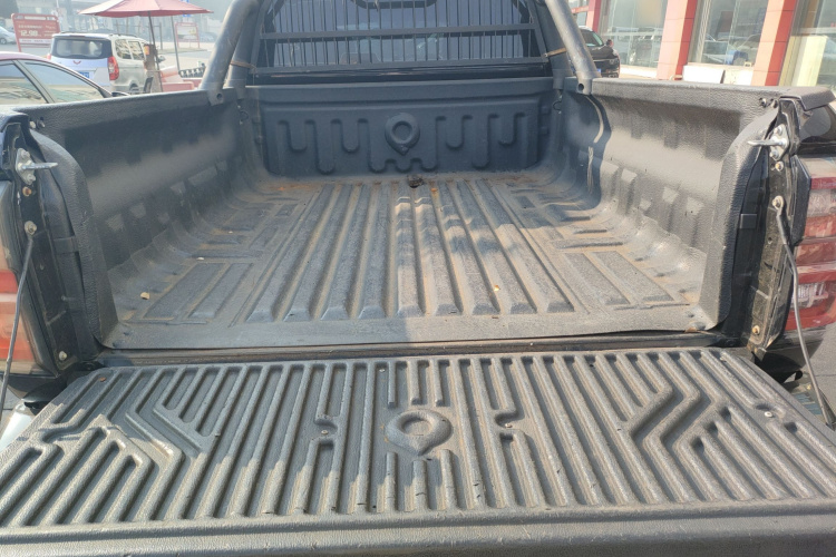 长城 金刚炮 2022款 2.0T手动汽油两驱创业型长箱平箱GW4C20B局部细节23