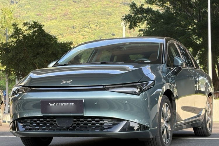 小鹏P5 2024款 500Pro版车身外观6005