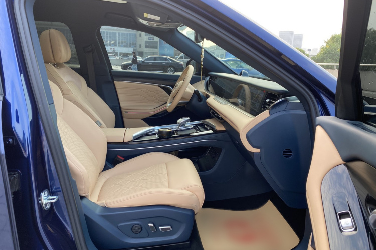 岚图汽车 岚图FREE 2023款 四驱超长续航增程版局部细节41