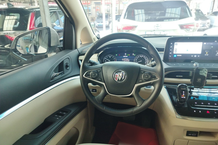 别克GL8 2023款 改款 陆上公务舱 豪华型中控内饰13