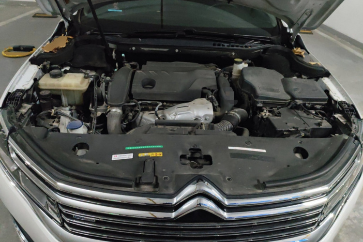 雪铁龙C6 2021款 400THP 舒适版局部细节24