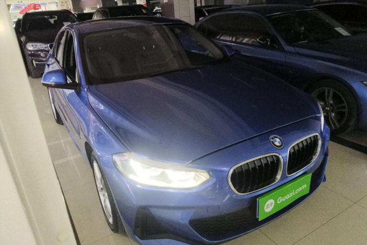 宝马1系 2020款 120i M运动套装车身外观6002