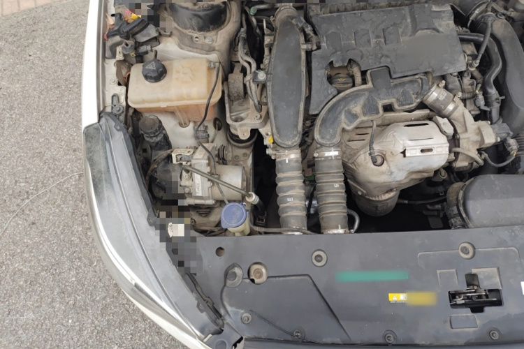 标致508 2015款 1.6THP 自动致臻版局部细节9006