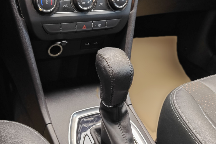 奇瑞 瑞虎3X 2020款 质享版 1.5L CVT豪华版局部细节18