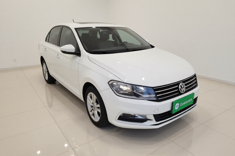 大众 桑塔纳 2016款 1.6L 自动舒适版车身外观3