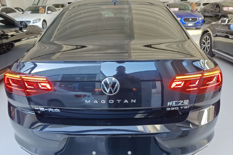 大众 迈腾 2025款 众享款 330TSI DSG豪华型车身外观6004