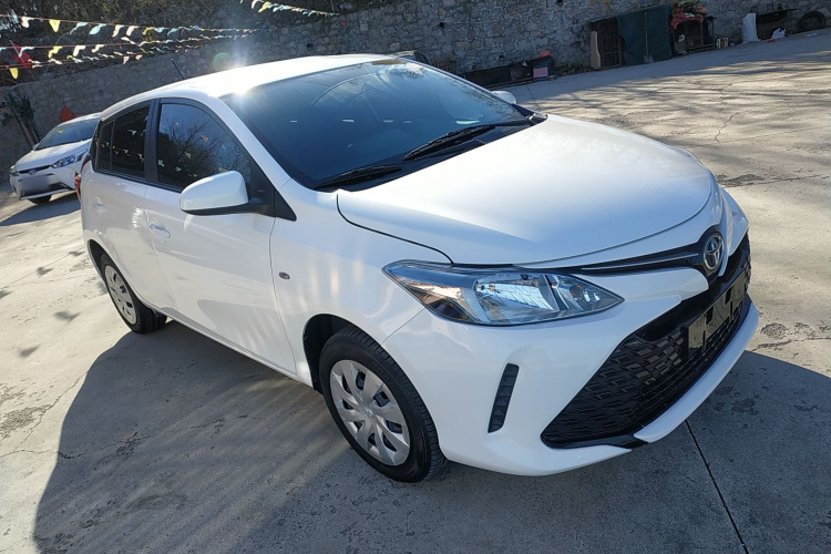 丰田 威驰FS 2017款 1.5L CVT锋驰版车身外观3