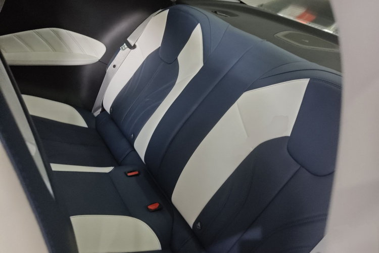 哪吒汽车 哪吒GT 2023款 560中控内饰21