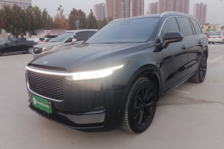 理想汽车 理想ONE 2021款 增程6座版车身外观1