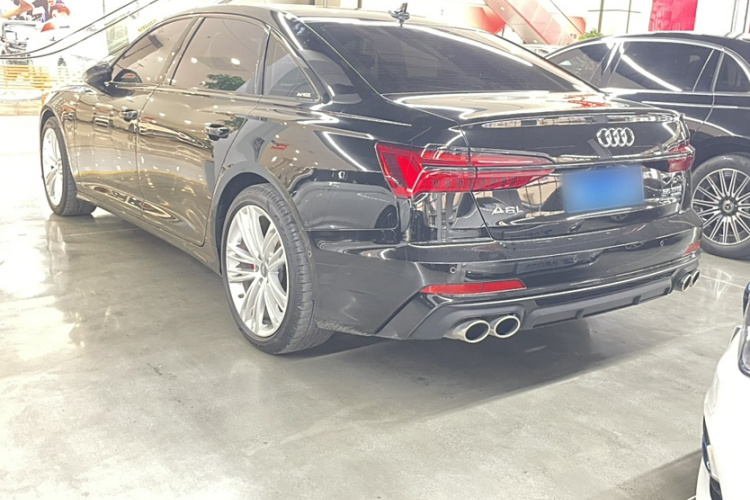 奥迪A6L 2021款 55 TFSI quattro 尊享动感型车身外观6004