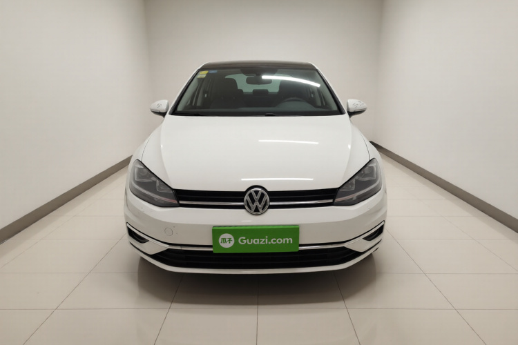 大众 高尔夫 2018款 230TSI 自动舒适型车身外观2