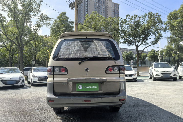 东风风行 菱智 2016款 M3 1.6L 7座豪华型 国IV车身外观6007