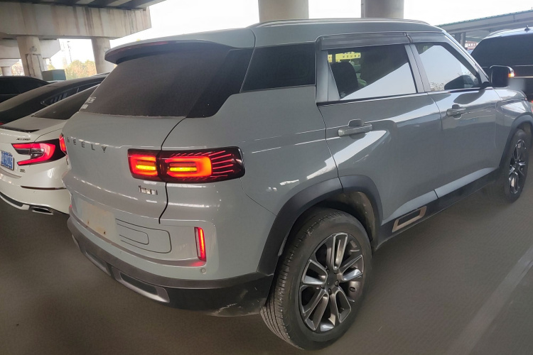 吉利汽车 吉利icon 2020款 1.5TD i7 BSG车身外观6005