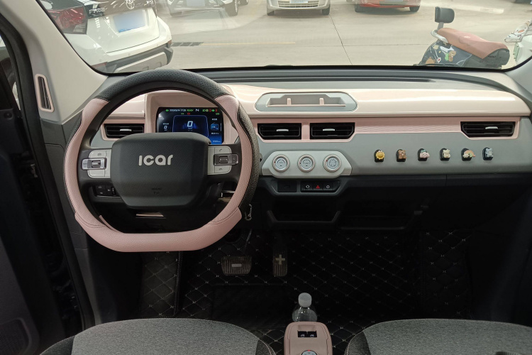 奇瑞新能源 QQ冰淇淋 2022款 170km 圣代 磷酸铁锂中控内饰12