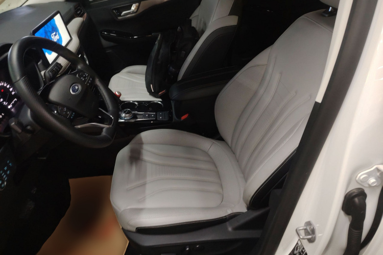 福特 锐际 2020款 EcoBoost 245 两驱耀享款局部细节19