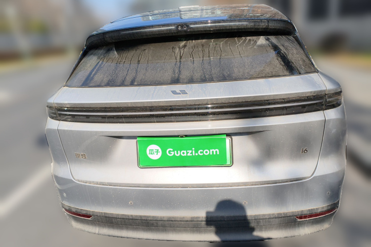 理想汽车 理想i6 2025款 两驱标准型车身外观6