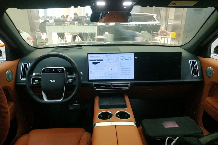 理想汽车 理想L7 2024款 MAX中控内饰12