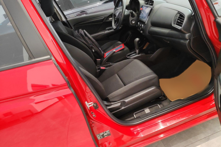 本田 飞度 2016款 1.5L LX CVT舒适型局部细节41