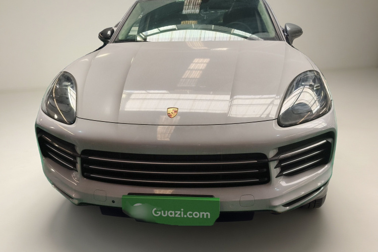 保时捷 2019款 Cayenne 3.0T车身外观2