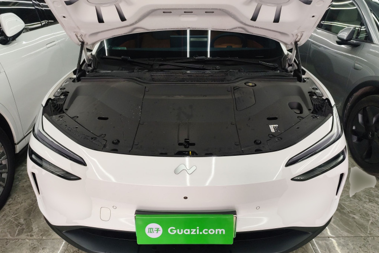 乐道L60 2024款 60kWh 后驱版机舱底盘24