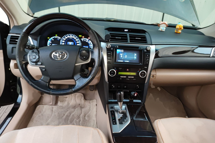 丰田 凯美瑞 2012款 尊瑞 2.5HG 豪华版中控内饰7002