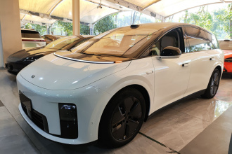 理想汽车 理想i8 2025款 标准版