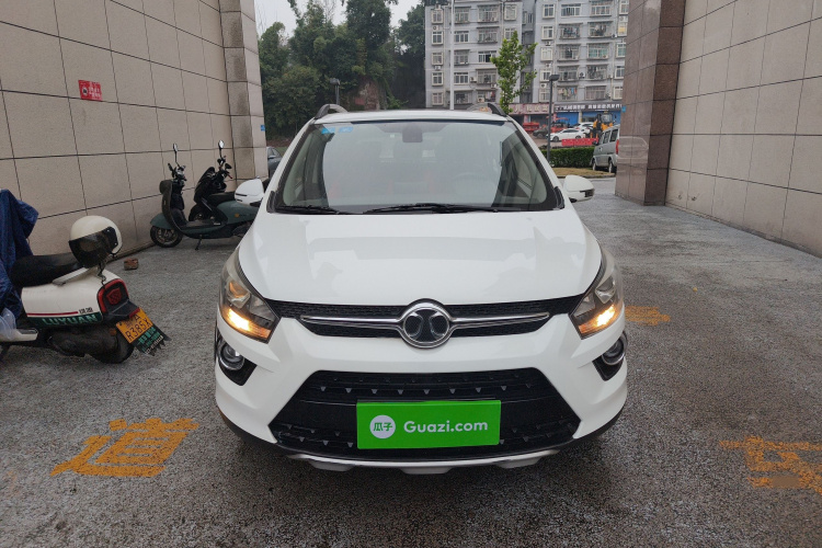 北京汽车 绅宝X25 2015款 1.5L 自动精英型车身外观6001