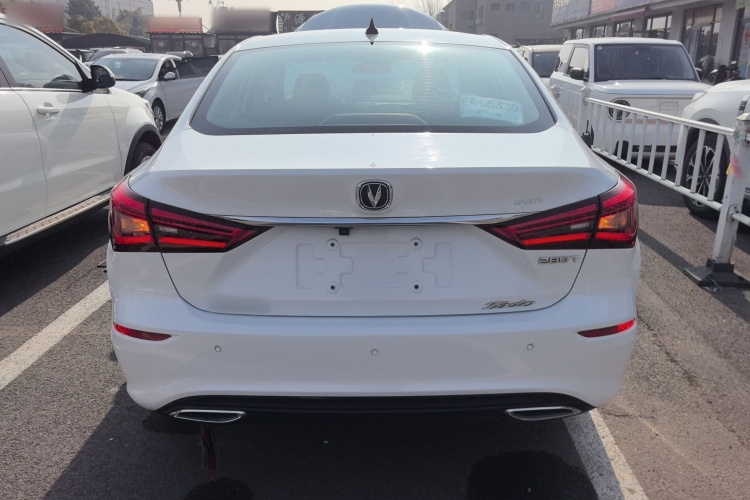 长安 逸动 2019款 蓝鲸版 280T GDI DCT极速型车身外观6004