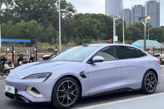 比亚迪 海豹 2025款 600四驱智驾版