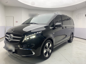 奔驰V级 2022款 V 260 尊贵版