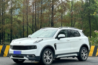 领克01 2017款 2.0T 两驱型Pro版