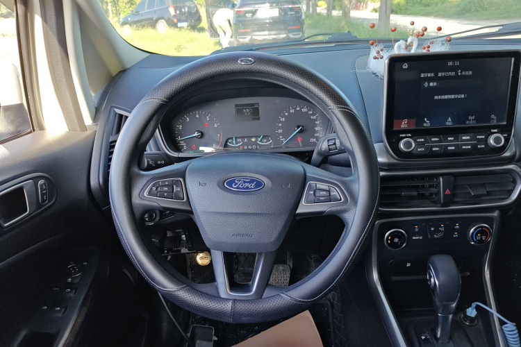 福特 翼搏 2018款 改款 1.5L 自动铂翼型中控内饰13