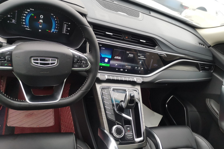 吉利汽车 博越 2020款 1.8TD DCT智联PRO中控内饰7002