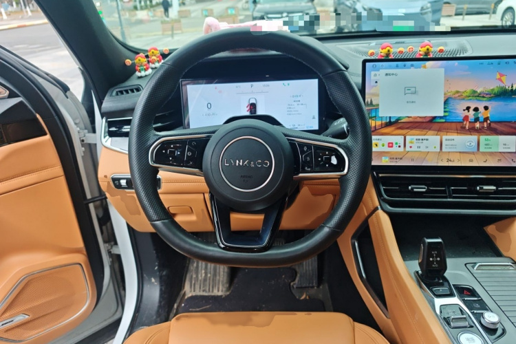 领克09 EM-P 2024款 2.0TD EM-P 四驱ULTRA 六座局部细节13