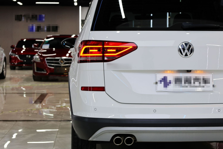 大众 2018款 途安L 280TSI DSG拓界版 7座 国VI车身外观6006