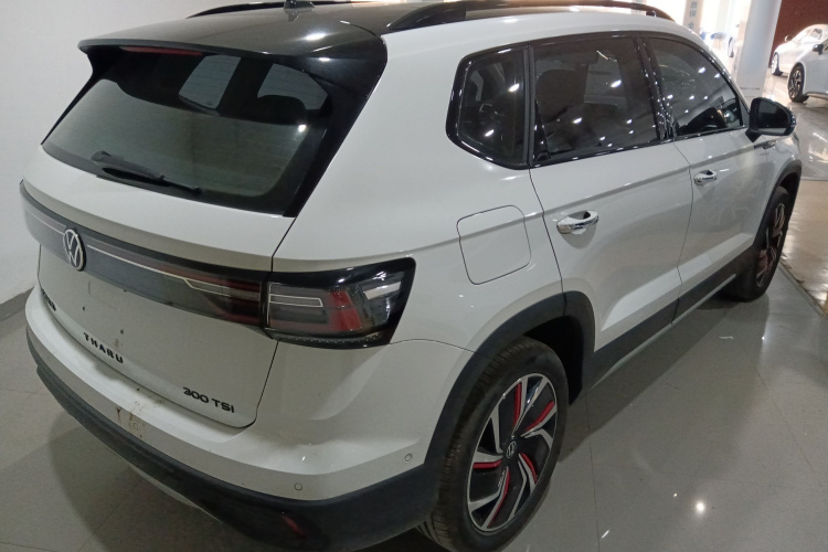 大众 途岳 2024款 300TSI 两驱月尊版车身外观7