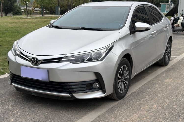 丰田 卡罗拉 2017款 改款 1.2T S-CVT GL车身外观6002