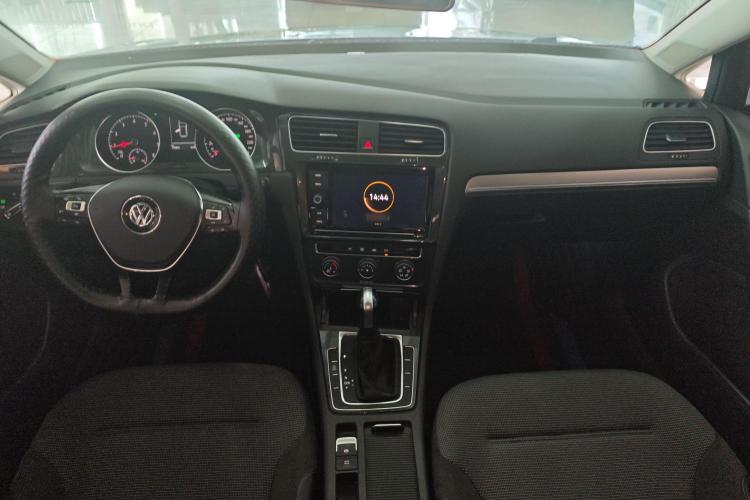 大众 高尔夫 2019款 280TSI DSG舒适型 国VI中控内饰7002