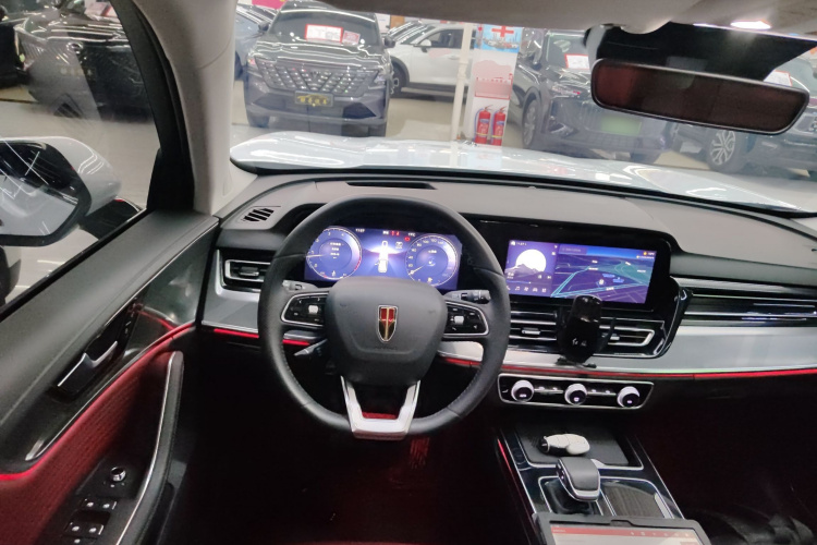 红旗HS5 2023款 2.0T 旗享Pro版中控内饰13